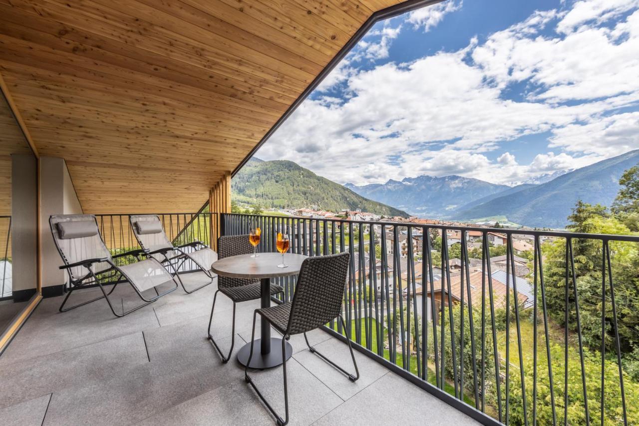 Maraias - Luxury Suites & Apartments Burgusio Exterior foto